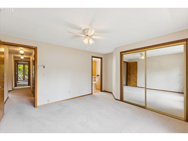 12840 Sw BARBERRY Dr, Beaverton, OR 97008