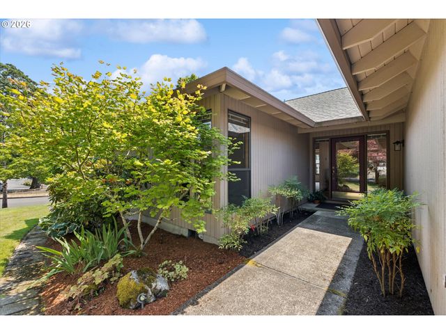 12840 Sw BARBERRY Dr, Beaverton, OR 97008