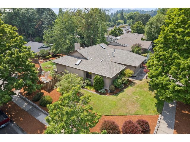 12840 Sw BARBERRY Dr, Beaverton, OR 97008