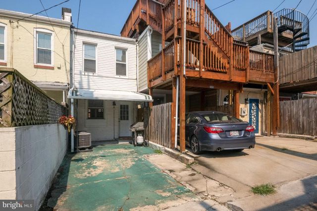 747 S CURLEY ST, Baltimore, MD 21224