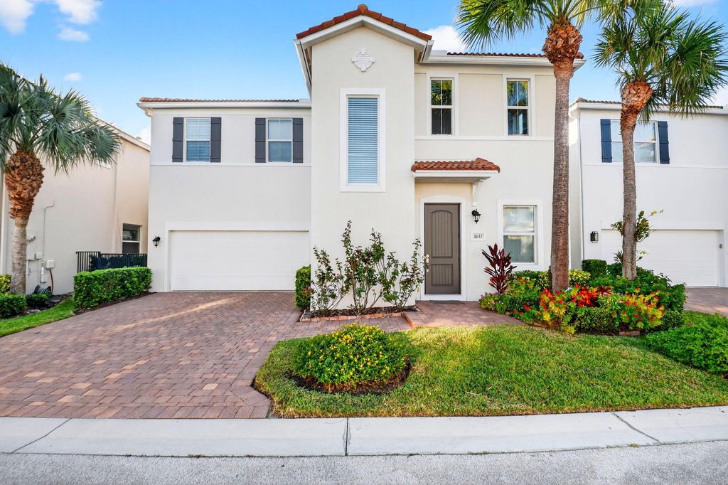 3637 Whispering Cypress Lane, Boynton Beach, FL 33435