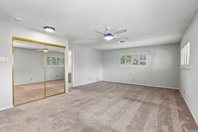 8714 MIDCROWN DR, Windcrest, TX 78239
