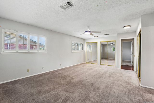 8714 MIDCROWN DR, Windcrest, TX 78239