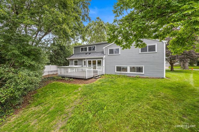 1333 Briarwood Drive, Naperville, IL 60540