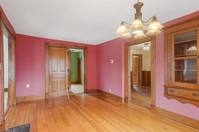 N430 HOPKINS Road, Arlington, WI 53911