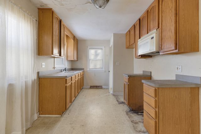 3310 186th Street, Lansing, IL 60438