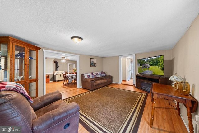 13320 CATOCTIN FURNACE RD, Thurmont, MD 21788