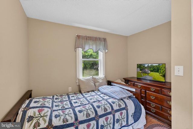 13320 CATOCTIN FURNACE RD, Thurmont, MD 21788