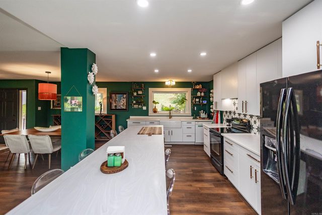 8701 Boulder Lane, Little Rock, AR 72227