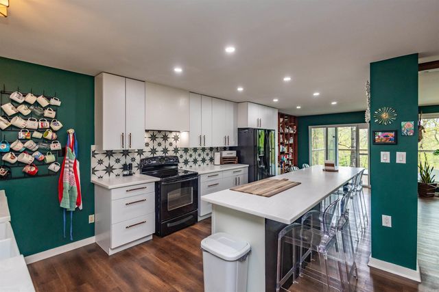 8701 Boulder Lane, Little Rock, AR 72227