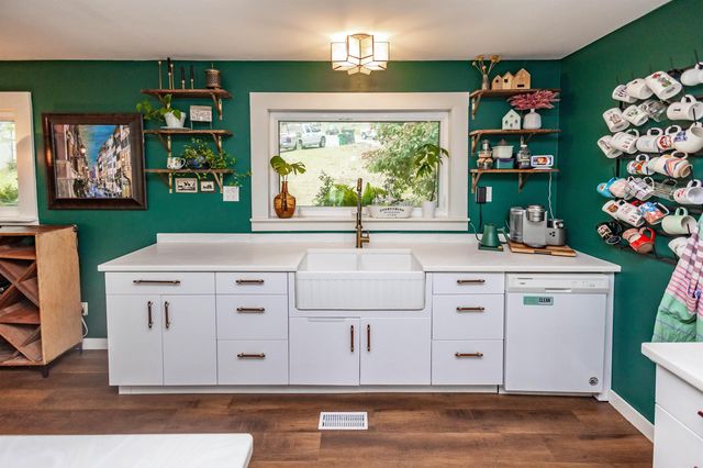 8701 Boulder Lane, Little Rock, AR 72227