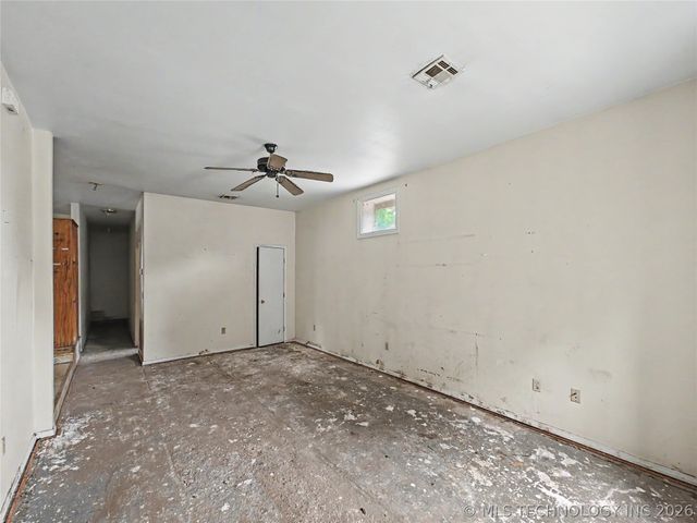 1021 N Vinita Avenue, Tahlequah, OK 74464