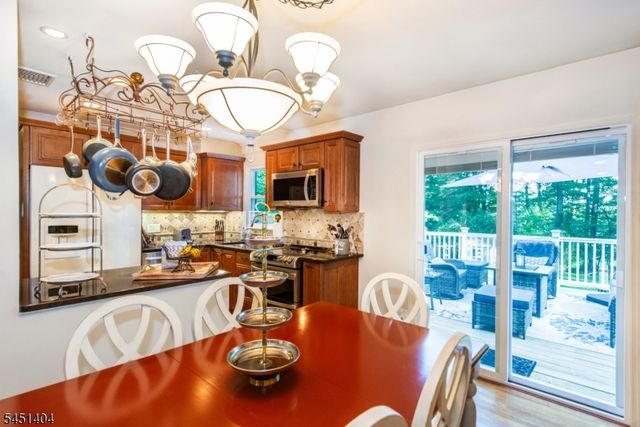 103 Cayuga Ave, Rockaway Twp., NJ 07866