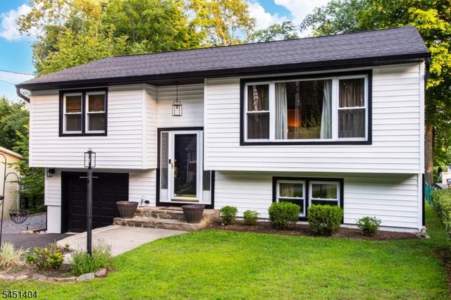 103 Cayuga Ave, Rockaway Twp., NJ 07866