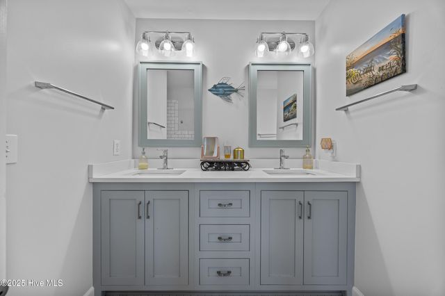 411 N Channel Drive B, Wrightsville Beach, NC 28480