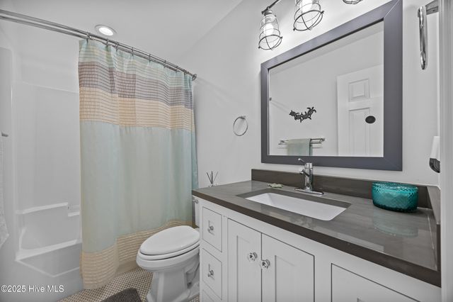 411 N Channel Drive B, Wrightsville Beach, NC 28480