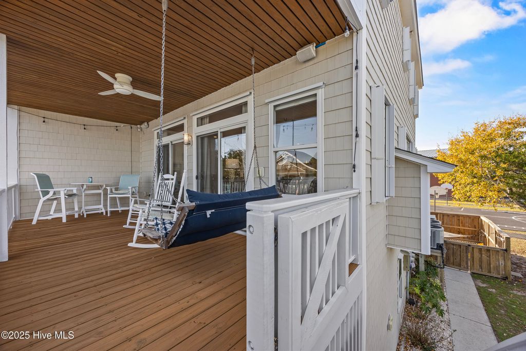 Image 14 of property listing at 411 N Channel Drive B, Wrightsville Beach, NC 28480