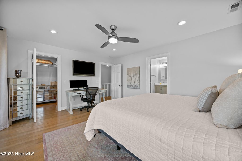 Image 24 of property listing at 411 N Channel Drive B, Wrightsville Beach, NC 28480