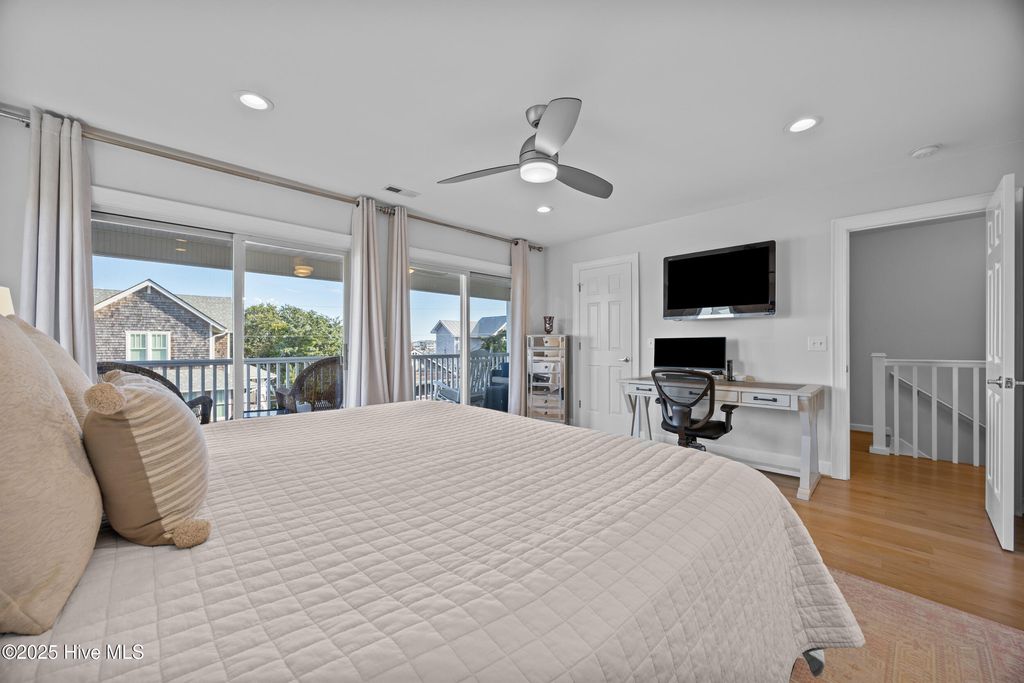 Image 25 of property listing at 411 N Channel Drive B, Wrightsville Beach, NC 28480