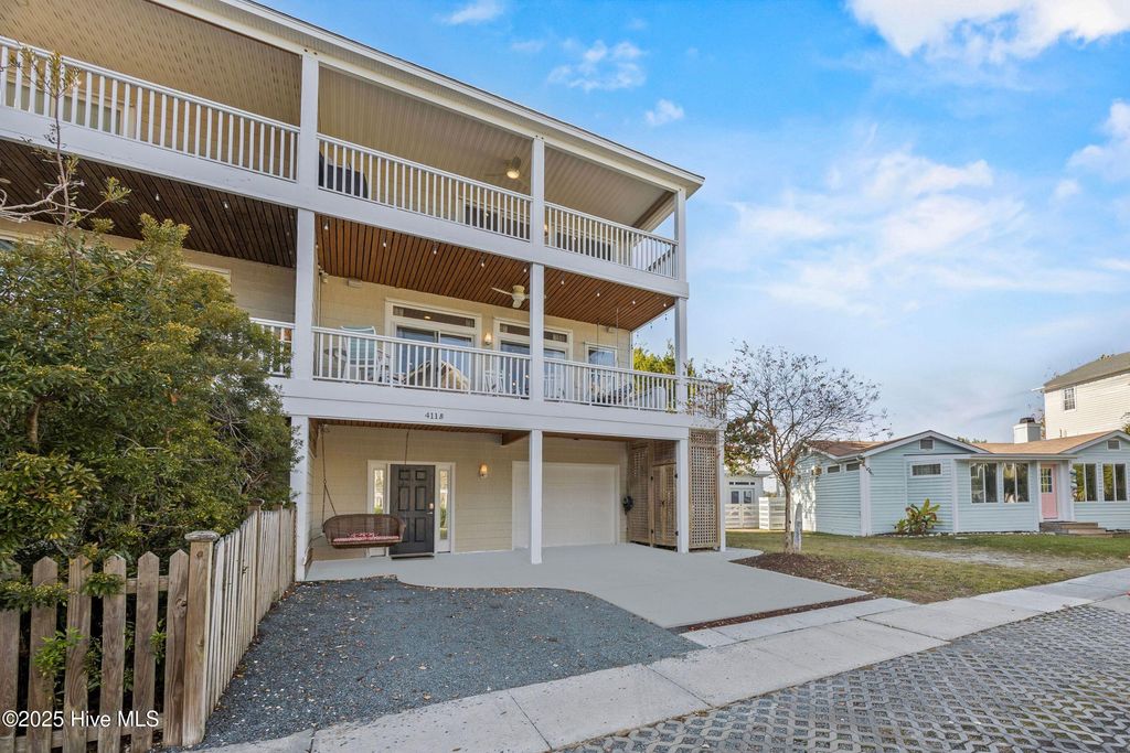 Image 62 of property listing at 411 N Channel Drive B, Wrightsville Beach, NC 28480