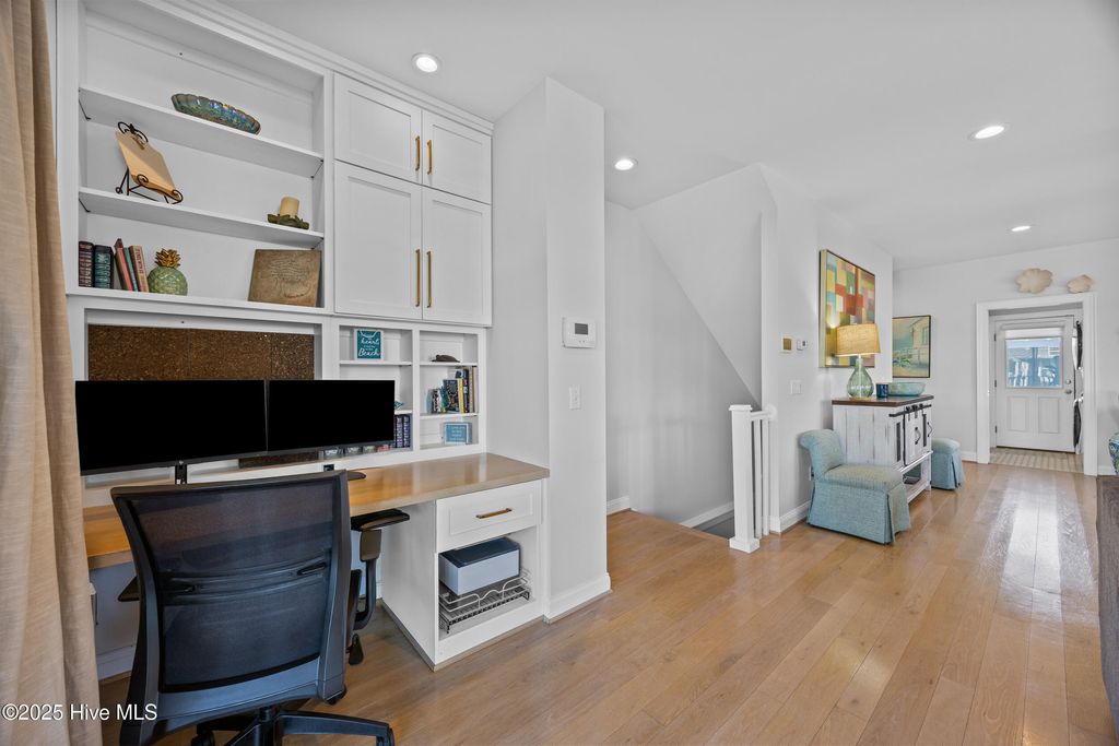 Image 8 of property listing at 411 N Channel Drive B, Wrightsville Beach, NC 28480