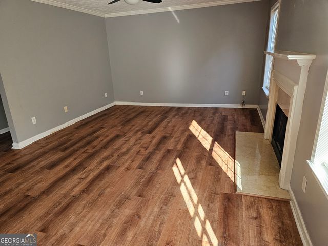 1529 Sydney Pond Circle, Lawrenceville, GA 30046