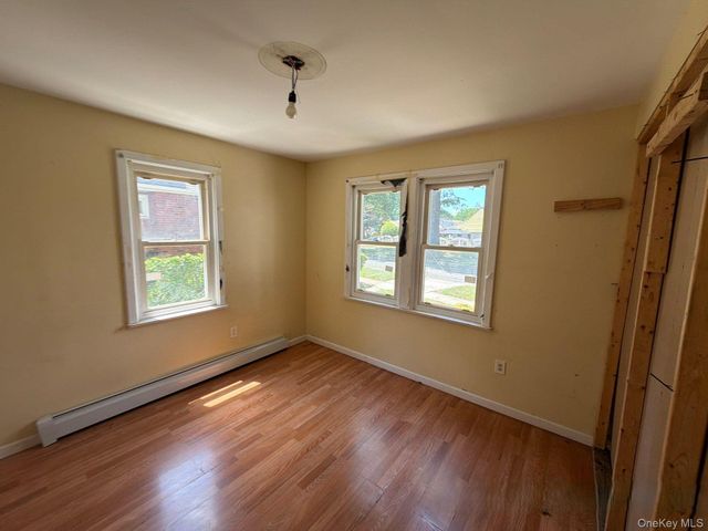 30 Pierson Avenue, Hempstead, NY 11550