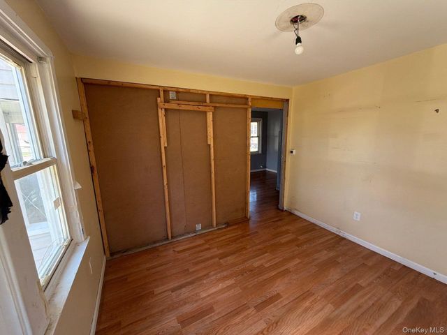 30 Pierson Avenue, Hempstead, NY 11550