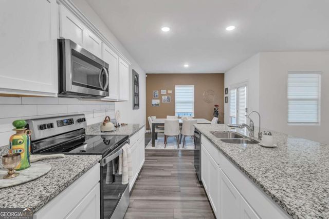 71 Carnaby Street, Winder, GA 30680