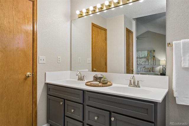 8257 Kline Street, Arvada, CO 80005