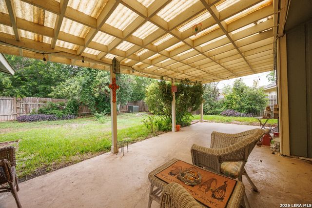 5111 El Capitan, San Antonio, TX 78233