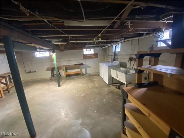 725 Union Avenue, Ashtabula, OH 44004