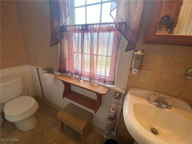 725 Union Avenue, Ashtabula, OH 44004