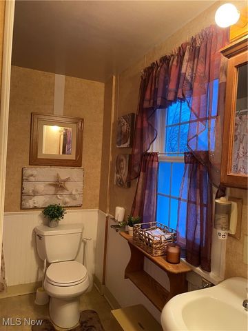 725 Union Avenue, Ashtabula, OH 44004