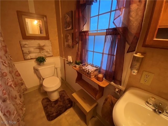 725 Union Avenue, Ashtabula, OH 44004