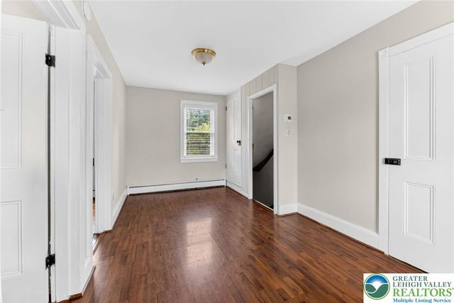 33 West Street, Other Nj Counties, NJ 08804
