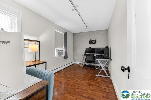 33 West Street, Other Nj Counties, NJ 08804