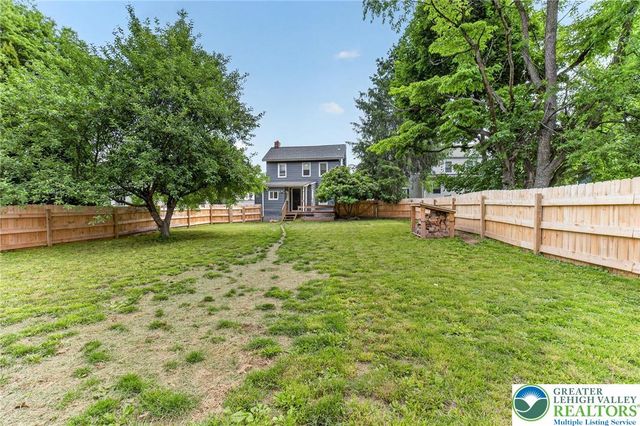 33 West Street, Other Nj Counties, NJ 08804