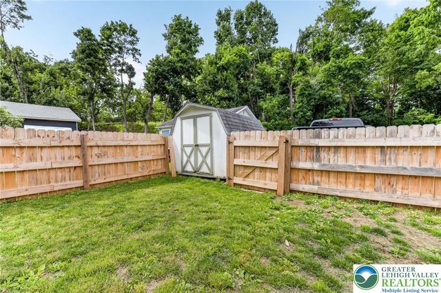 33 West Street, Other Nj Counties, NJ 08804