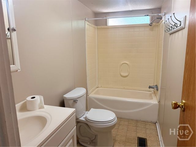 563 Kendricks Road, Brooklet, GA 30415