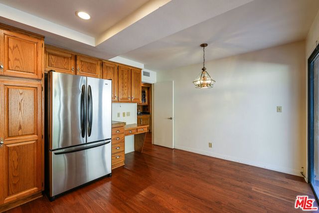 2440 Flintridge Drive, Glendale, CA 91206