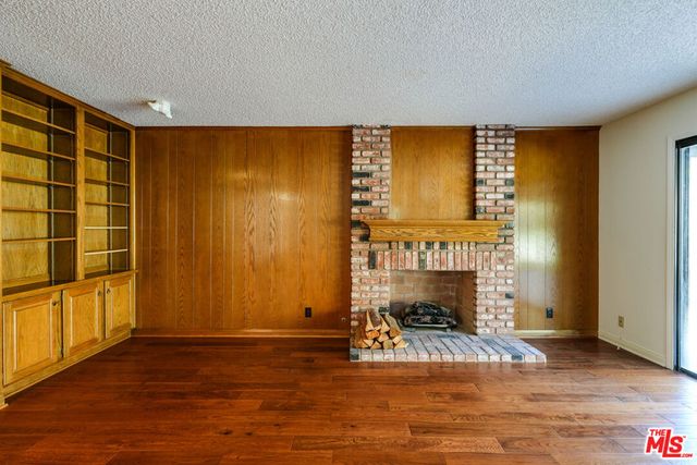 2440 Flintridge Drive, Glendale, CA 91206
