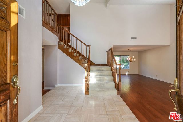 2440 Flintridge Drive, Glendale, CA 91206