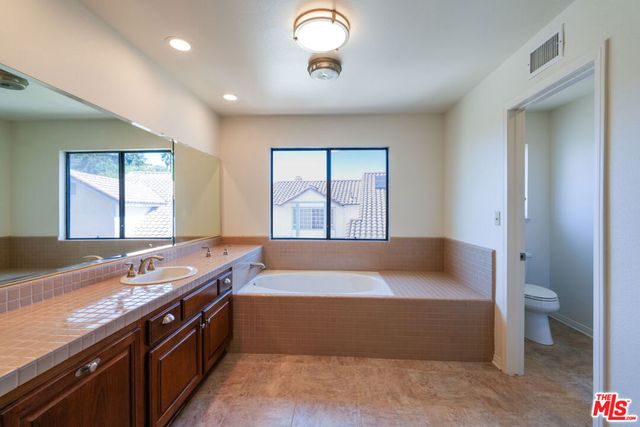 2440 Flintridge Drive, Glendale, CA 91206
