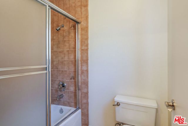 2440 Flintridge Drive, Glendale, CA 91206