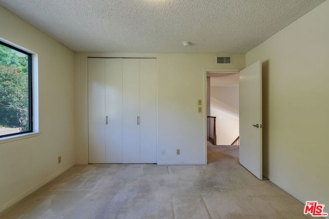 2440 Flintridge Drive, Glendale, CA 91206