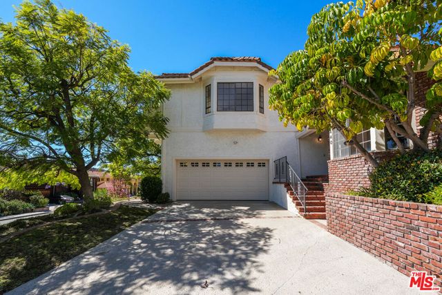 2440 Flintridge Drive, Glendale, CA 91206