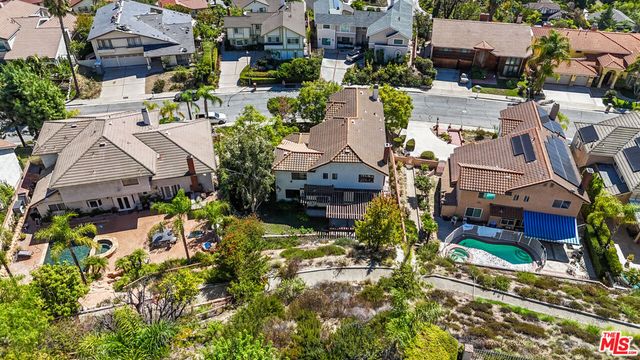 2440 Flintridge Drive, Glendale, CA 91206