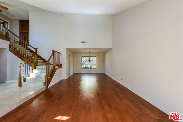 2440 Flintridge Drive, Glendale, CA 91206