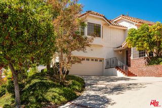 2440 Flintridge Drive, Glendale, CA 91206